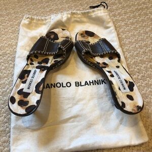 Manolo Blahnik Kitten Heels Size 39.5